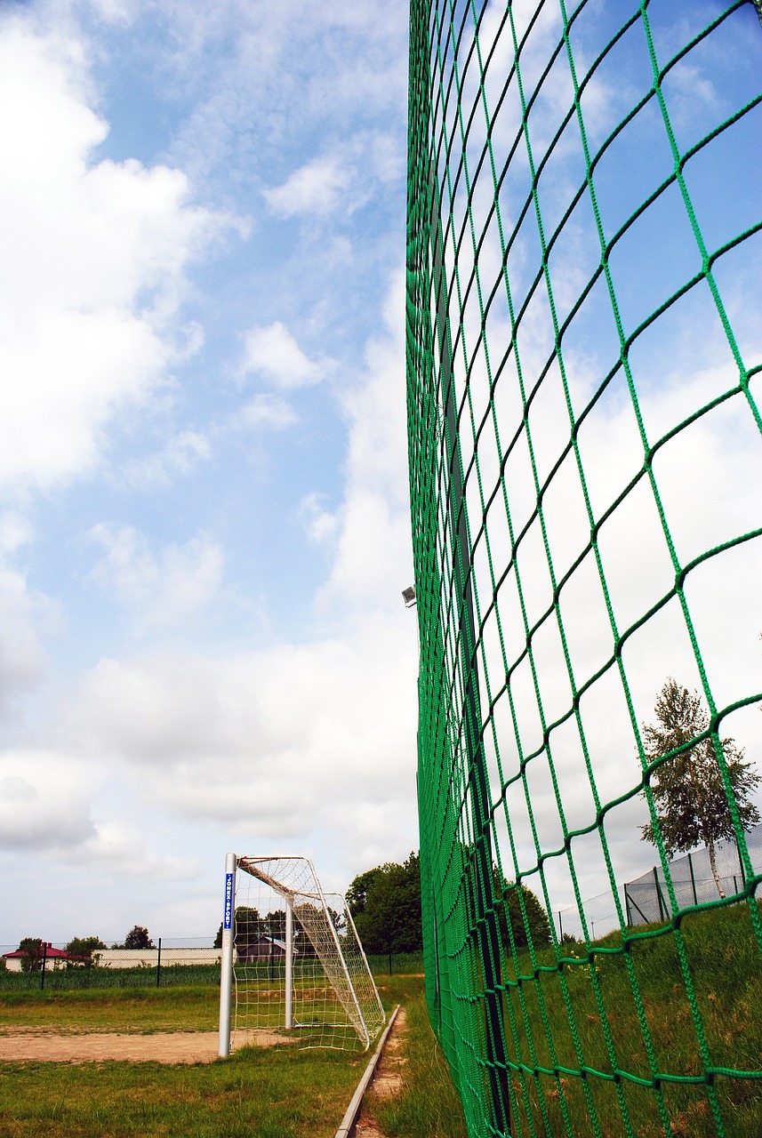 晚邮报：孔蒂向球队发表了一小时讲话，要求球员立即拿出状态